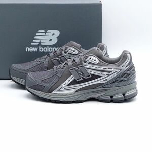 Men's New Balance 1906R Shoes Sneakers - Grey Metallic Silver U1906RJS